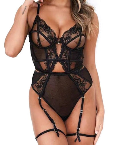 SUSPENDER LACE BODY.
