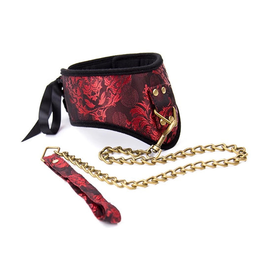 MADAME RED COLLAR & LEASH