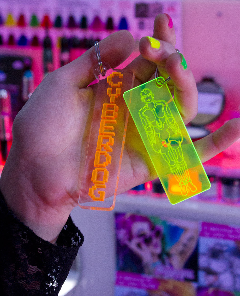 CYBERDOG 3D KEYRING.
