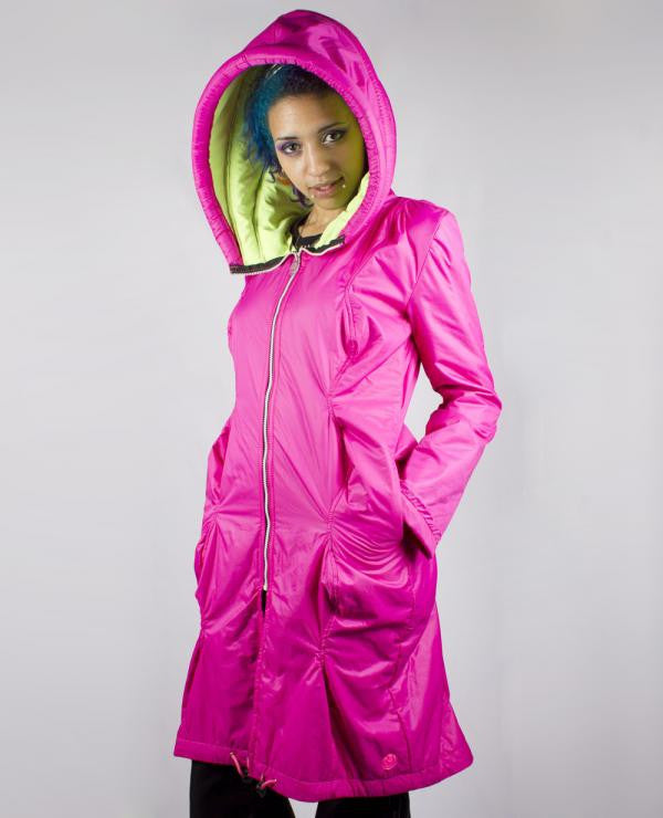 CAGE COAT.