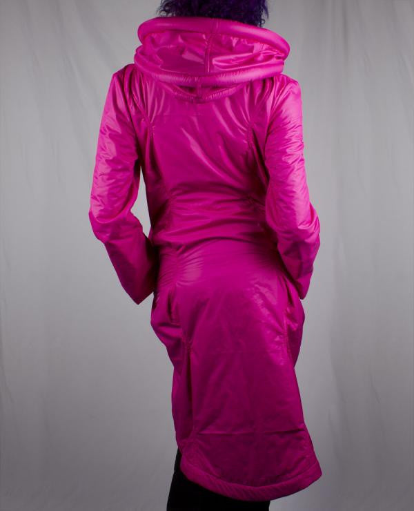 CAGE COAT.