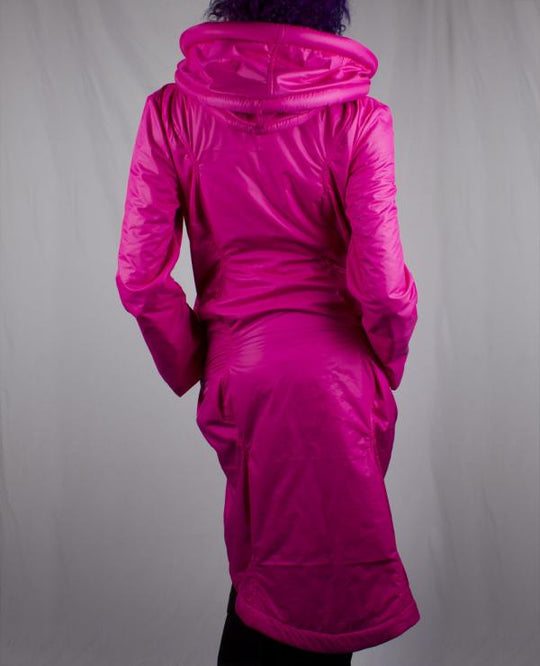 CAGE COAT.