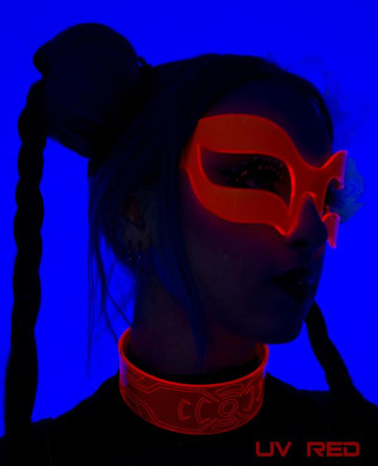 VENETIAN VISOR.
